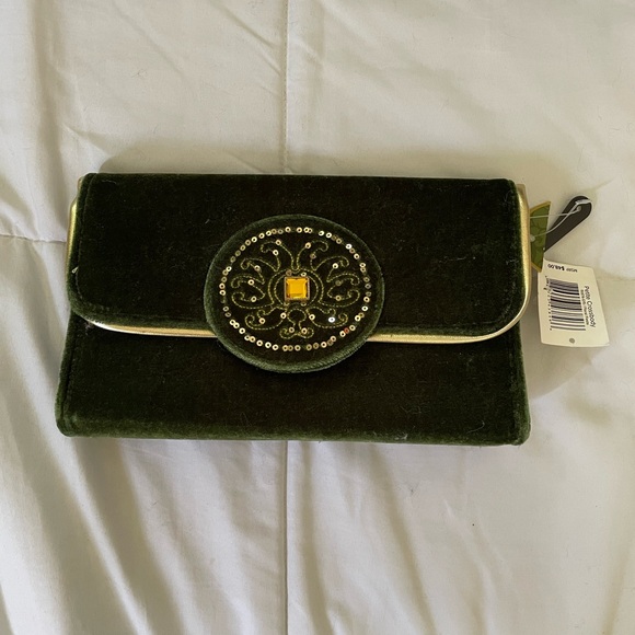 NWT Velvet Green Clutch by Floral Fiesta - Picture 6 of 6